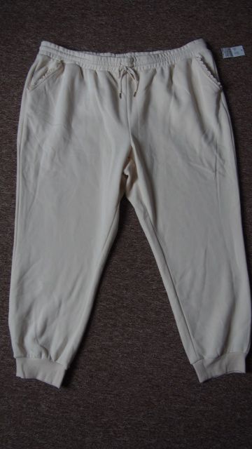 Kiabi smetanové dámské tepláky V.4XL 58-60 Nové