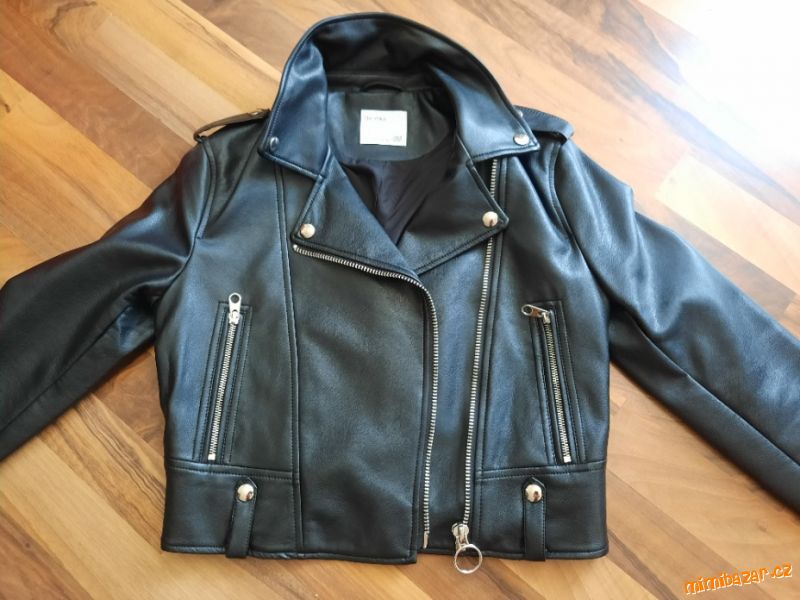 Bunda z imitace kůže