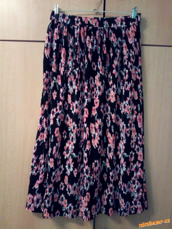 Květovaná sukně Esmara
