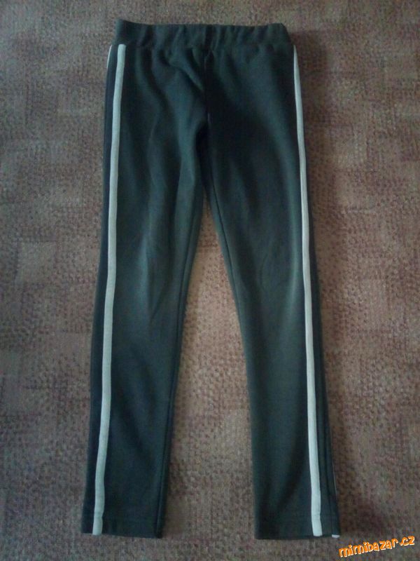 Zateplené legíny khaki