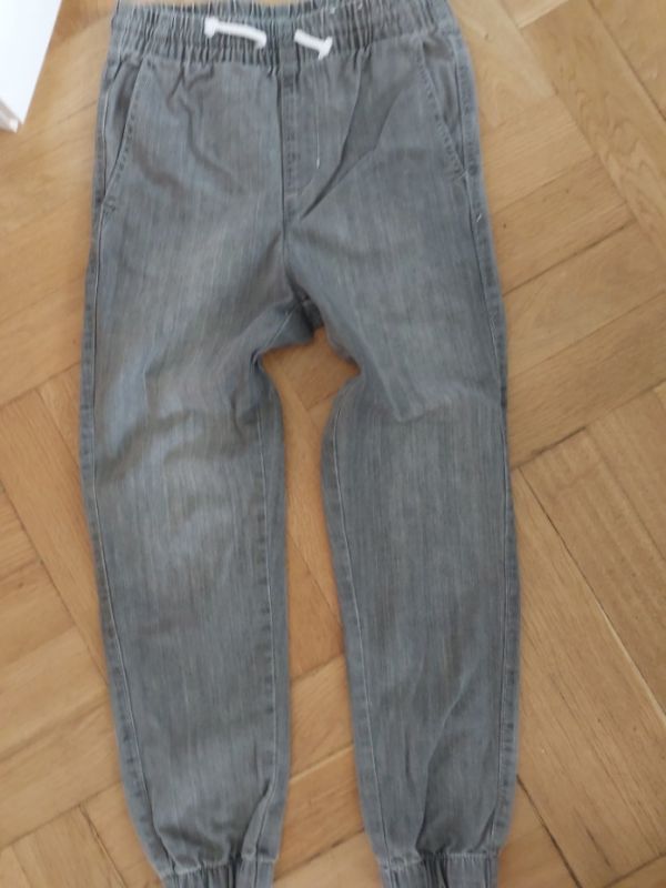 Dzinove, kalhoty, joggers