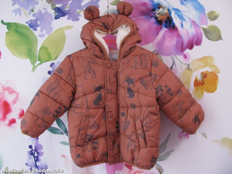 Luxusní zimní bunda s kapucí s vnitřní kožešinkou