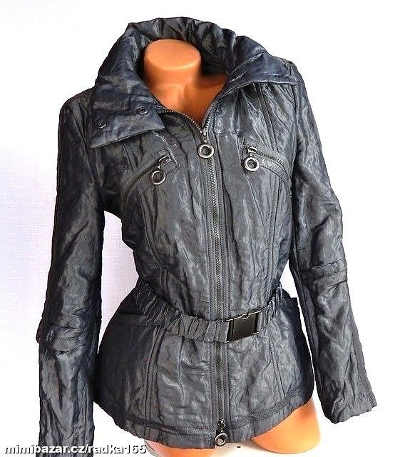 Šedá zimní bunda vel.36