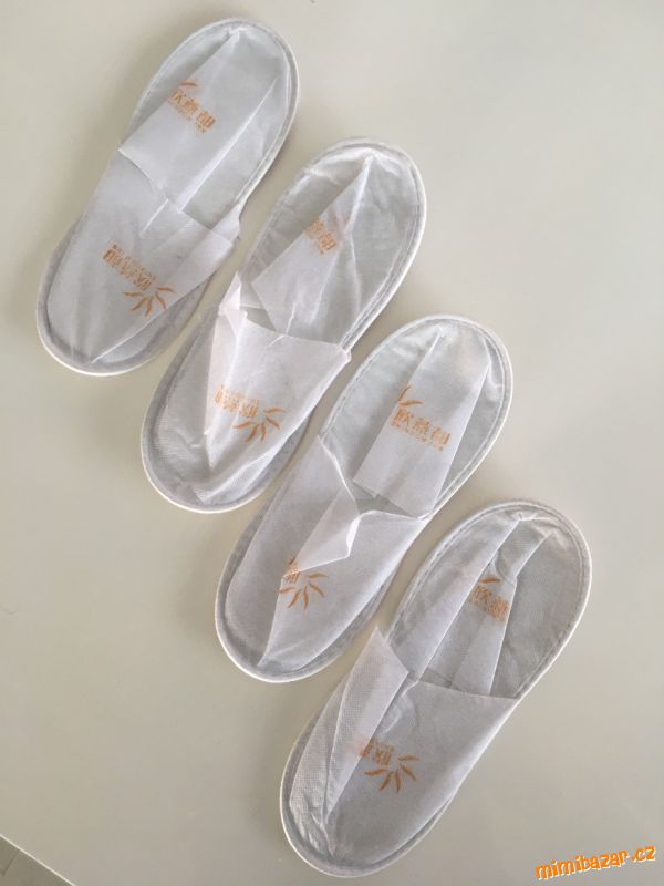 4 ks Jednorázové přezůvky