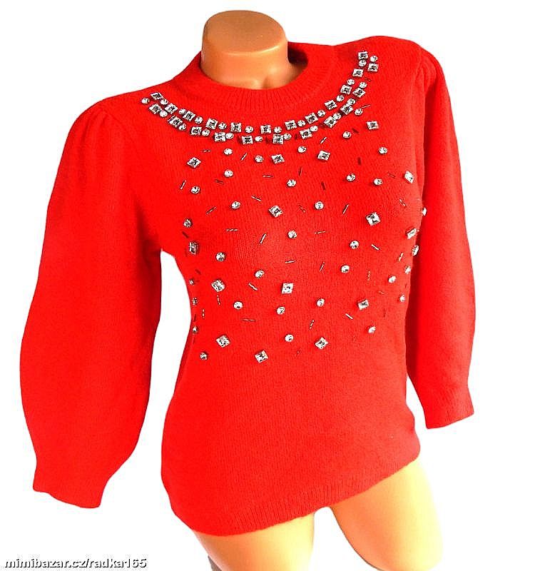 Měkoučký teplý svetr vel.40