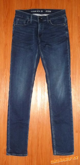 *Nové* tmavě modré slim džíny, vel.32/34