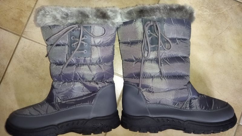 Zimní dámské boty nenošené vel.41