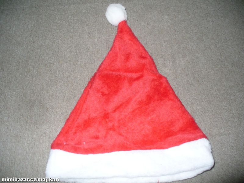 Vánoční čepice s bambulí