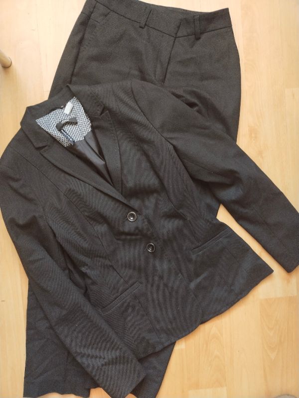 Dámský / dívčí kalhotový kostým (sako + kalhoty)