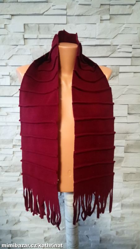 Vínová fleecová šála