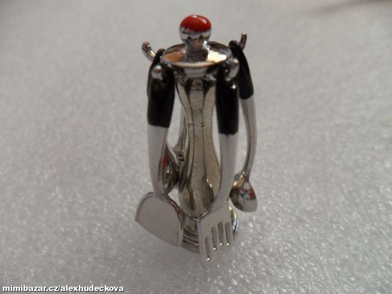 DOPLNĚK PRO PANENKU BARBIE