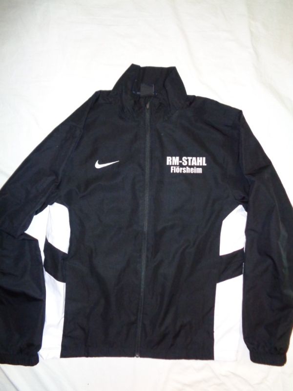 Luxusní černobílá sportovní bunda Nike Dri-Fit