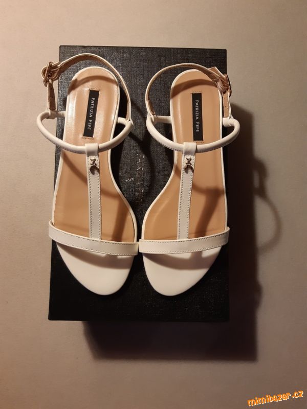 Patrizia Pepe luxusní sandálky vel. 36 PC 6000 Kč
