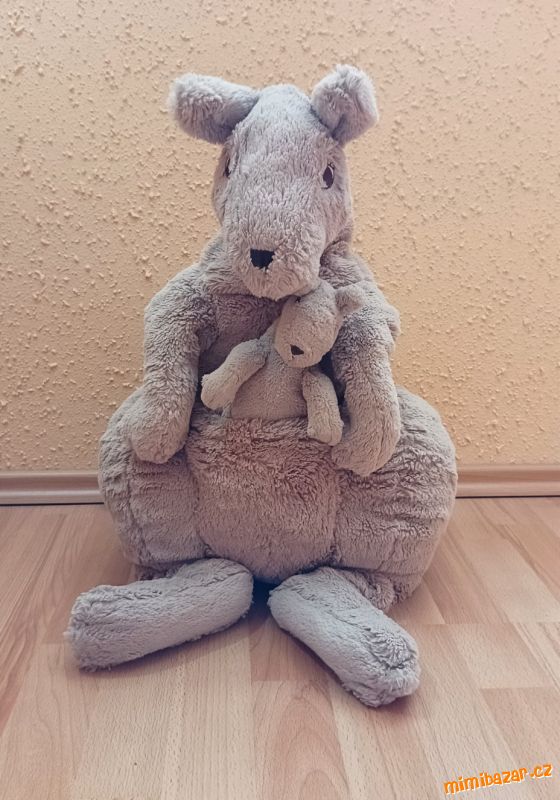 Téměř N.O.V.Ý. Plyšový klokan s mládětem