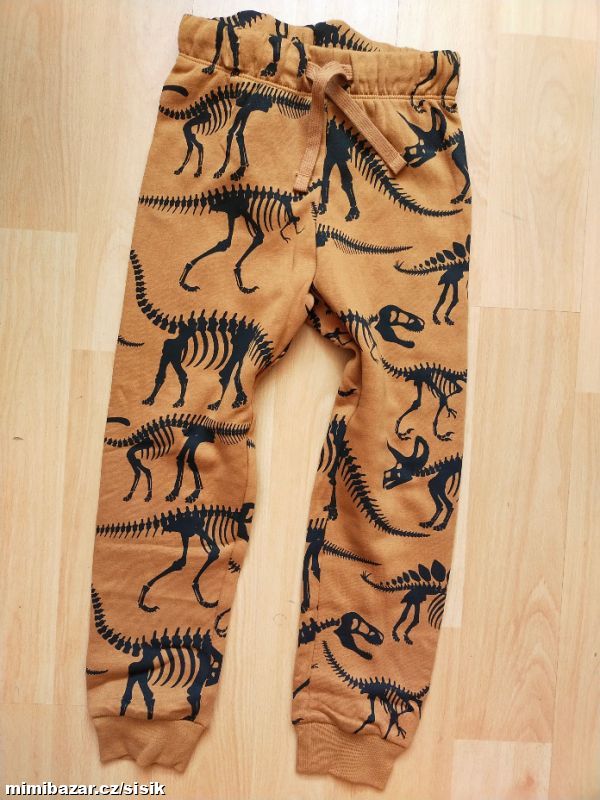 Tepláky H&M s dinosaury
