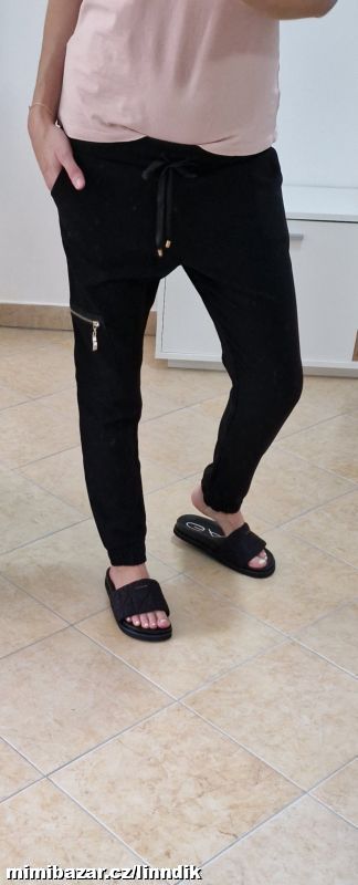 Dámské cerne tepláky/kalhoty