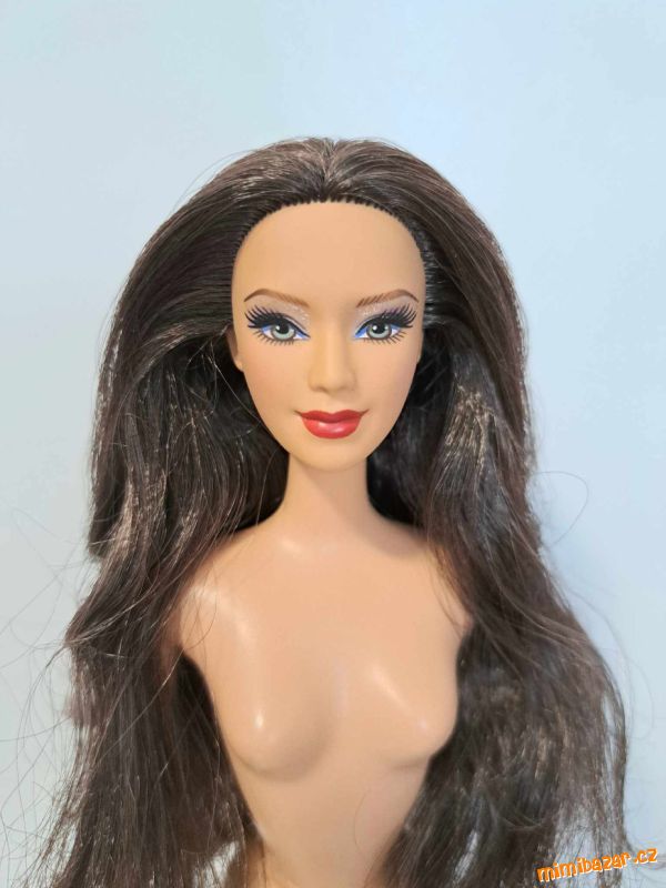 Na prodej sberatelska Barbie DOTW Cinco de Mayo