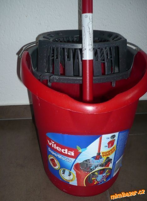 KÝBL VILEDA SE ŽDÍMACÍM KOŠEM + TYČ