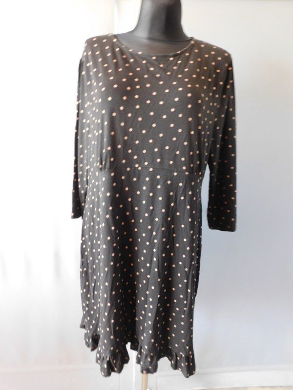 Úpletové šaty Peacocks 46/48