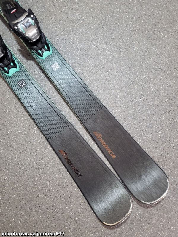 SJEZD. CARV. LYŽE NORDICA BELLE 72 - 144 CM
