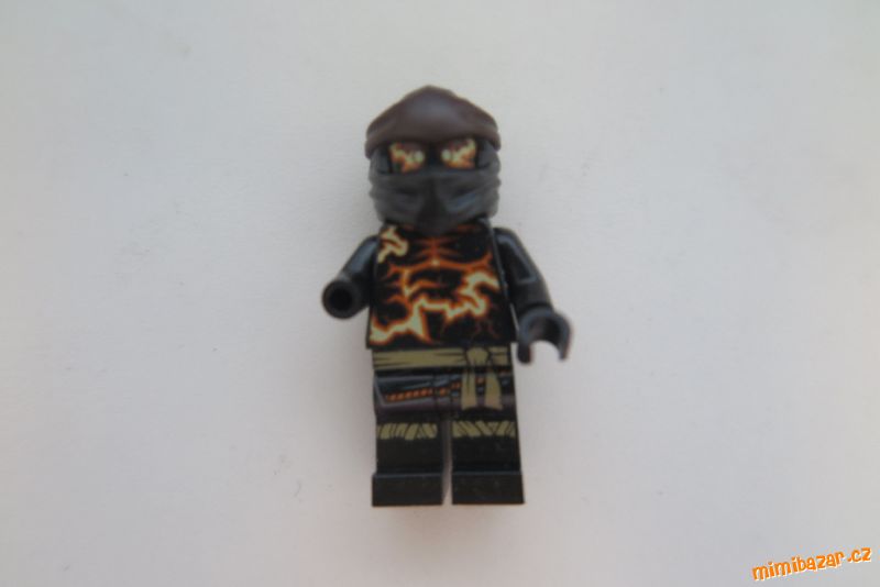 LEGO Ninjago Postavička Cole