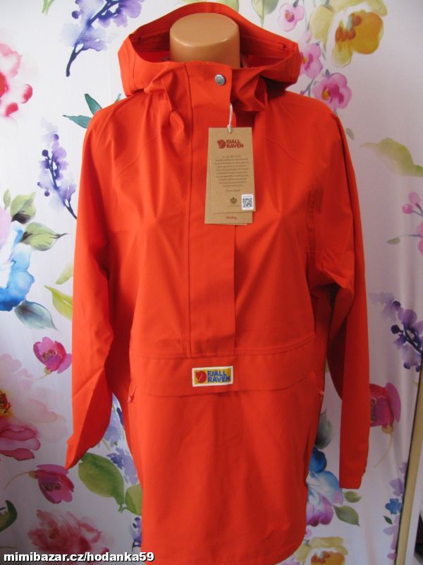 Dámská každodenní nepromokavá větrovka s kapucí