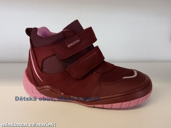Celoroční obuv s membránou Protetika KEIKO bordo