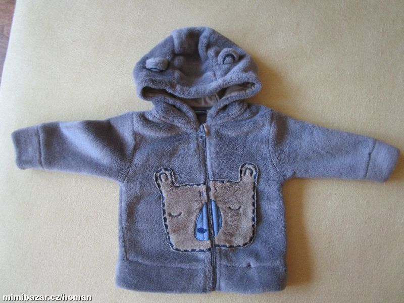 Velmi pěkná heboučká plyšová mikina s kapucí