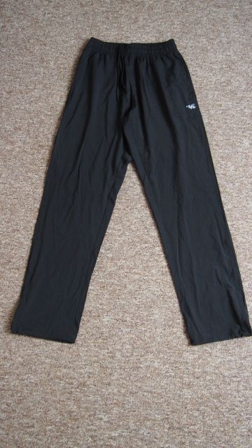 Šusťákové černé kalhoty Kensis V.M