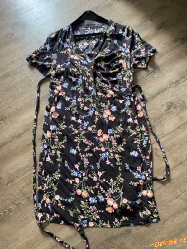 ❤️Krásné zavinovací kyti šaty 44/46