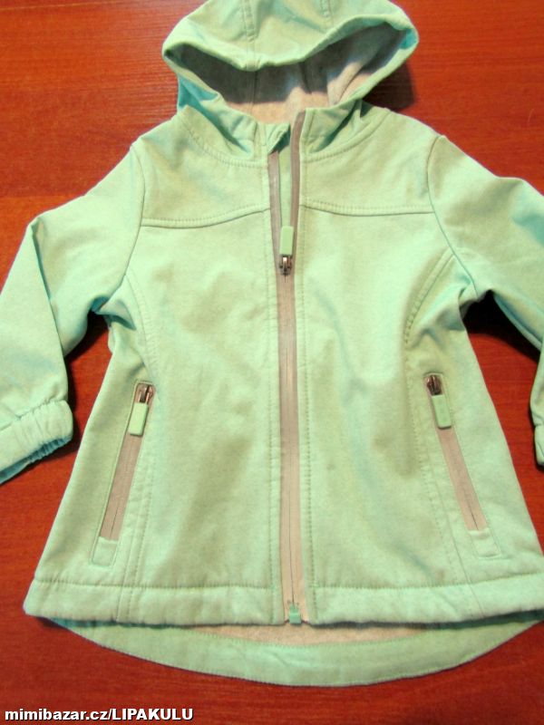 SOFTSHELOVÁ BUNDA VEL.98