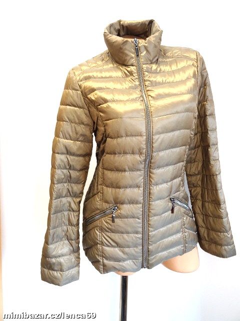 PŘECHODOVÁ ZNAČKOVÁ BUNDA