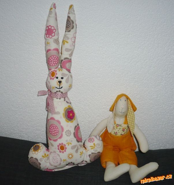 ZAJÍCI - HAND MADE 28/39 CM
