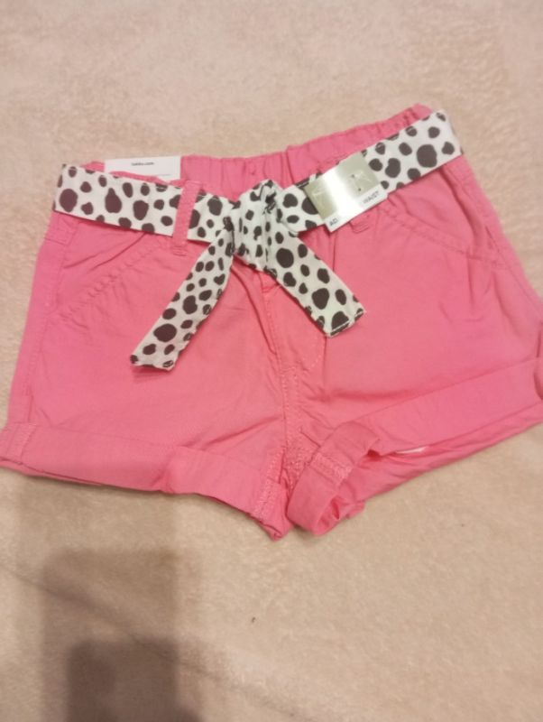 Růžové kraťasy