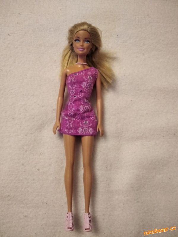 Panenka Barbie