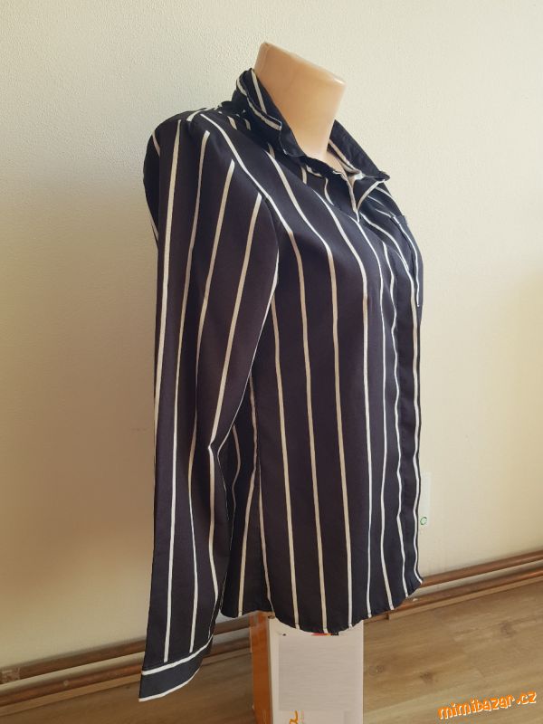 Černo-bílá košile vel. M