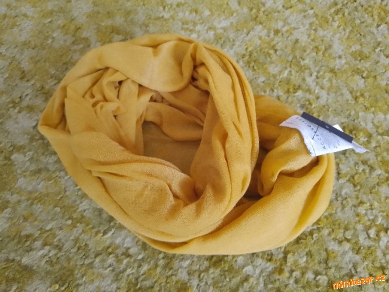 Tunelový slabý šál