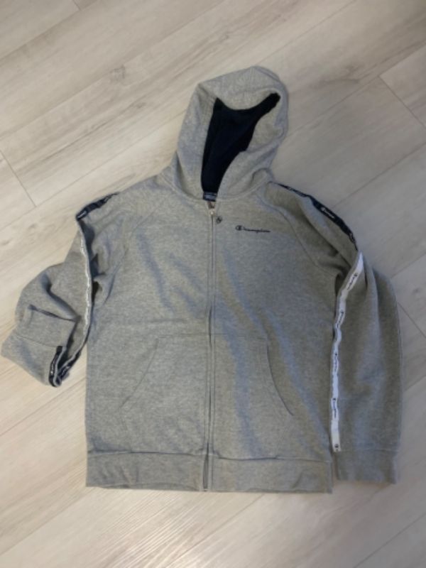 Chlapecká mikina vel. 152