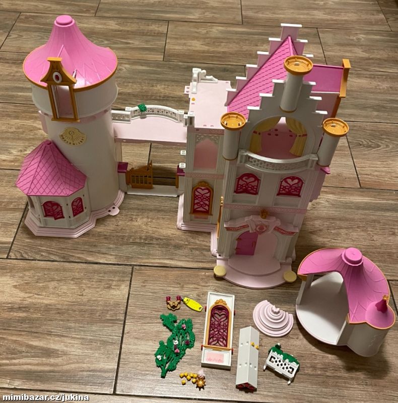 Playmobil 70447 Velký zámek pro princezny