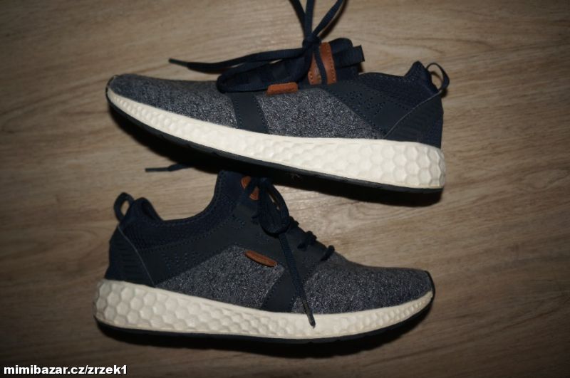 BENCH super pohodlné tenisky vel.39