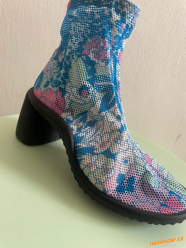 boty Bimba Y Lola 37