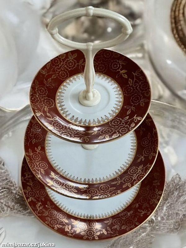 porcelánový patrový talíř, etažér