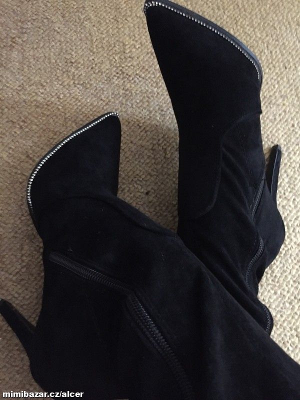 ★★★KRÁSNÉ MUŠKETÝRKY ZDOBENÉ KAMÍNKY★★★