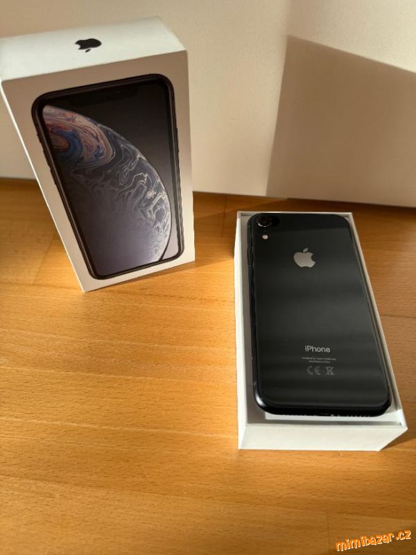 Obrázek k inzerátu: Iphone XR černý 128 GB