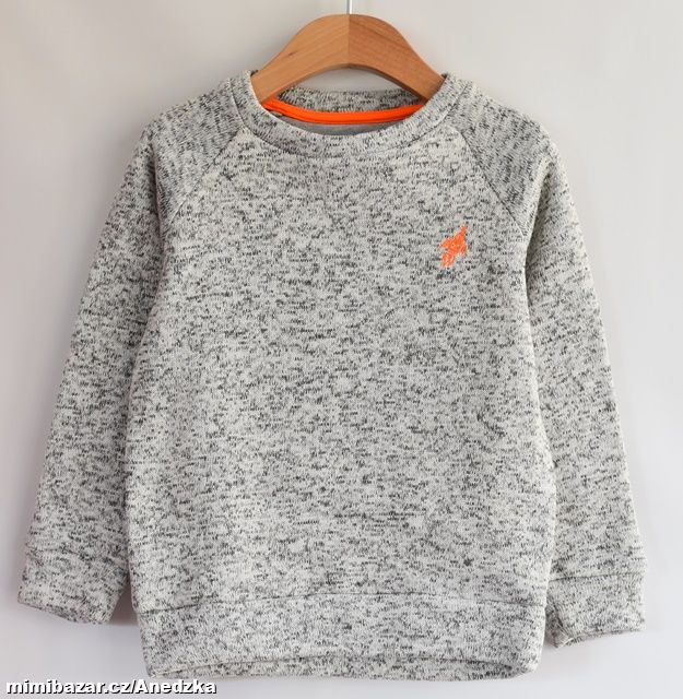 Svetr vel. 4 - 5 let
