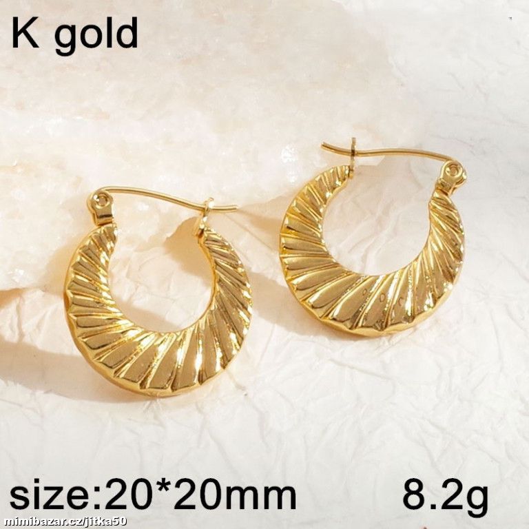 Náušnice z chir oceli Kruhy zlacené s gravír.SKLAD