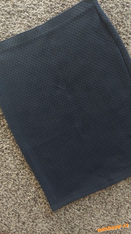 MODRÁ PRUŽNÁ SUKNĚ