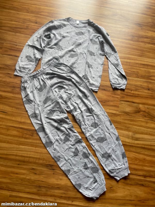 Pyžamo prasátka 158/164