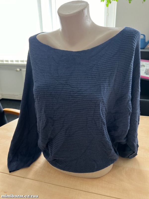 Svetr vel.S