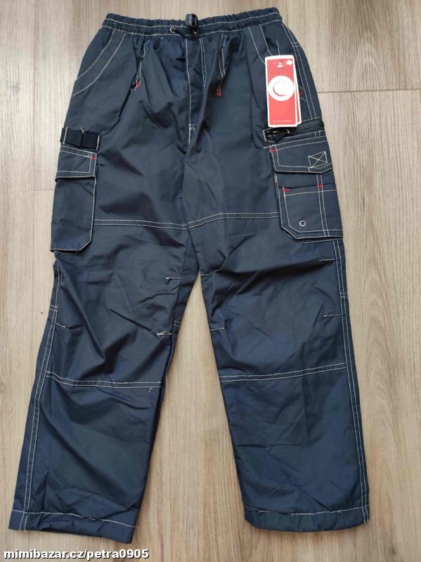 Zimní šusťákové kalhoty vel. 128